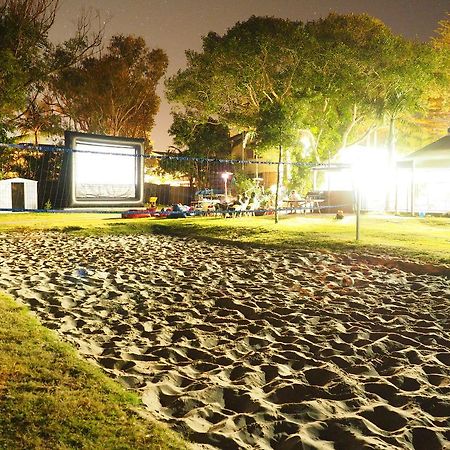 Backpackers Inn On The Beach Byron Bay Extérieur photo